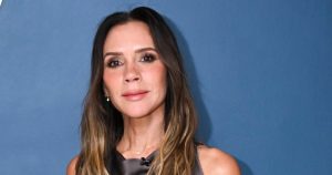 فيكتوريا بيكهام توضح تربيتها في الطبقة العاملة بعد لحظة رولز رويس الفيروسية في فيلم وثائقي من Netflix