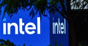 تتخذ شركة Intel خطوة كبيرة في خطتها للاستحواذ على شركة Chip Startup SambaNova