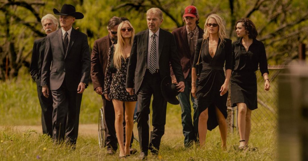 جاكوب لوفلاند من Landman يثير كيف أن الموسم الثاني يحتوي على “مفاجآت” لا أحد “يرى أنها قادمة” بعد الوفيات الماضية التي تظهر على الشاشة (حصريًا)