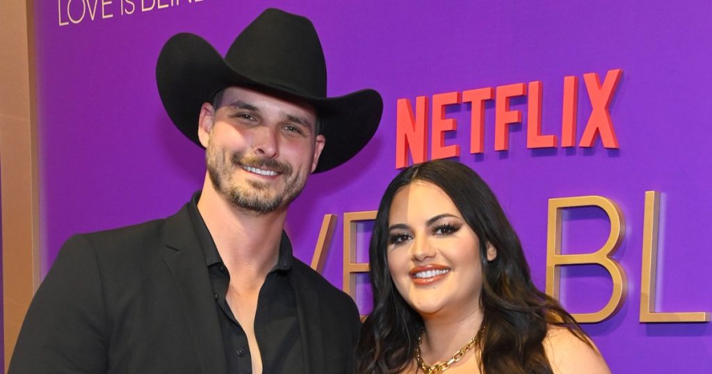 خريجو “الحب أعمى” يدعمون Alexa و Brennon Lemieux بعد إعلان الطلاق الصادم