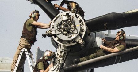 لقد حصل الجيش تقريبًا على الحق في الإصلاح. لقد أخذها المشرعون للتو