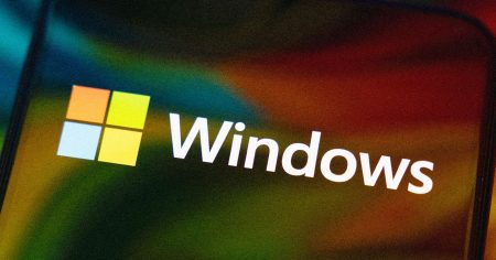 ستقوم Microsoft أخيرًا بإلغاء تشفير التشفير الذي مكّن عقدًا من اختراقات Windows