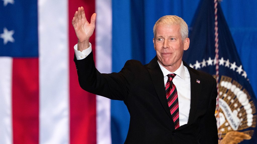 ويتوقع وزير الطاقة كريستوفر رايت نموا سريعا للنفط في فنزويلا