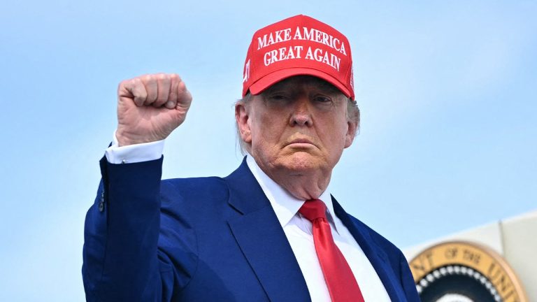تم تعيين صورة ترامب لعملة ذهبية جديدة بقيمة دولار واحد احتفالاً بالذكرى الـ 250 لتأسيس أمريكا