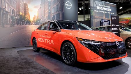 تستدعي نيسان أكثر من 26000 سيارة لإصلاح مشكلة تؤثر على أبواب السيارة