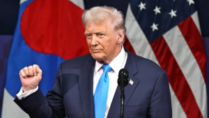 الرئيس ترامب يزيد الرسوم الجمركية على كوريا الجنوبية إلى 25% على الواردات الرئيسية