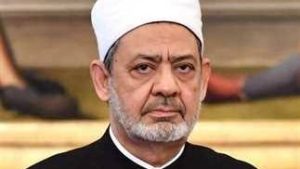 الإمام الأكبر يعزي رئيس قطاع المعاهد الأزهرية في وفاة والدته