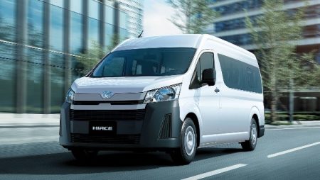 متعددة الاستخدام.. أسعار ومواصفات تويوتا هايس فان 2026 في السعودية| صور