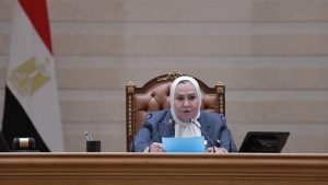 3 نساء على منصة البرلمان .. عبلة الهواري: المرأة المصرية تعيش عصرها الماسي بعد سنوات الحرمان