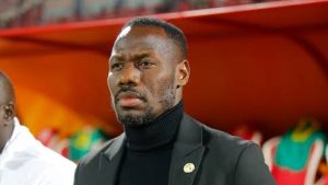 مدرب منتخب السنغال يوجه رسالة للجماهير بعد إيقافه وتغريمه ماليا