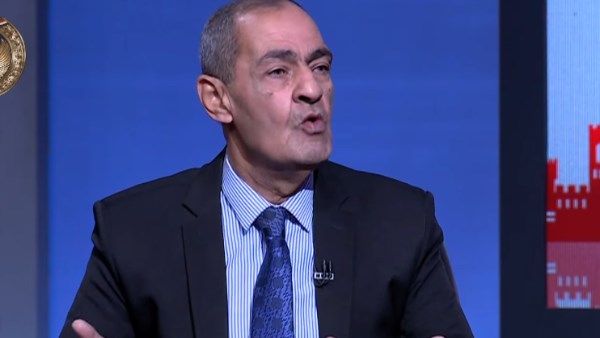 نظام جديد يحكمه القوة.. أسامة الدليل يعلق على وصول حاملة طائرات أمريكية قرب إيران