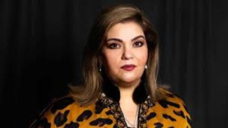 أسرة الإعلامية نيفين القاضي تتلقى عزاءها .. غدا