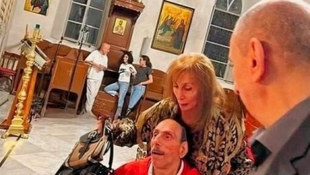 وفاة هلي الرحباني الابن الأصغر للفنانة فيروز