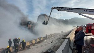 تشكيل لجنة هندسية لمعرفة أسباب حريق منطقة الزرايب