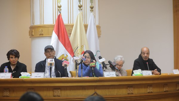 مهرجان المسرح العربي ووزارة الثقافة يكرمان نخبة من النجوم ورموز الإبداع المسرحي