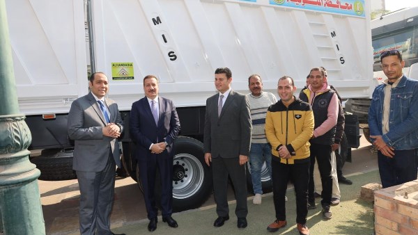 باستثمارات 20 مليون جنيه.. توريد سيارات نقل جديدة لدعم منظومة النظافة بالمنوفية