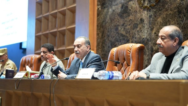 تنمية شاملة وخدمات أفضل.. محافظ أسيوط يستعرض أولويات العمل التنفيذي خلال 2026