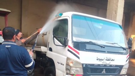 محافظ أسيوط يوجه برفع جاهزية المعدات بالمراكز والقرى