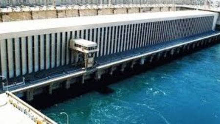 أعظم المشروعات الهندسية.. أسوان تحيى ذكرى وضع حجر أساس السد العالى