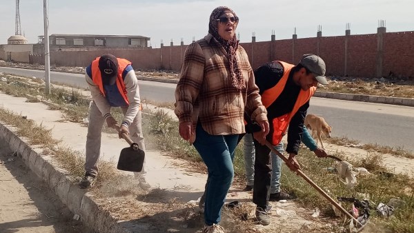 إصلاح خط المياه العكرة بحدائق المعرض الدائم ورفع كفاءة الجزيرة الوسطى بـ مستقبل الإسماعيلية