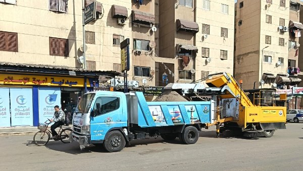 شركة النظافة تبدأ العمل في بورسعيد وسط آمال المواطنين باختفاء تراكم القمامة شركة النظافة تبدأ العمل في بورسعيد وسط آمال المواطنين باختفاء تراكم القمامة