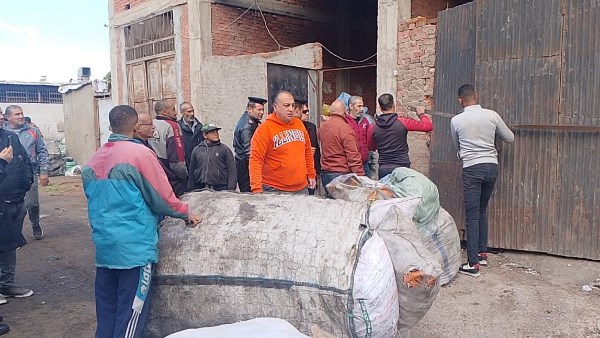 مداهمات لمعاقل الفرزة والنباشين بمنطقة C6 بالمناخ في بورسعيد | شاهد