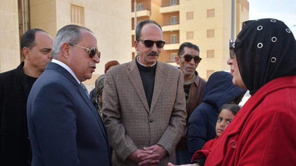 لو بنتي جالها حمى هننقذها إزاي.. محافظ بورسعيد لقيادات الصحة: «شغلوا وحدة سلام مصر»| شاهد لو بنتي جالها حمى هننقذها إزاي.. محافظ بورسعيد لقيادات الصحة: «شغلوا وحدة سلام مصر»| شاهد