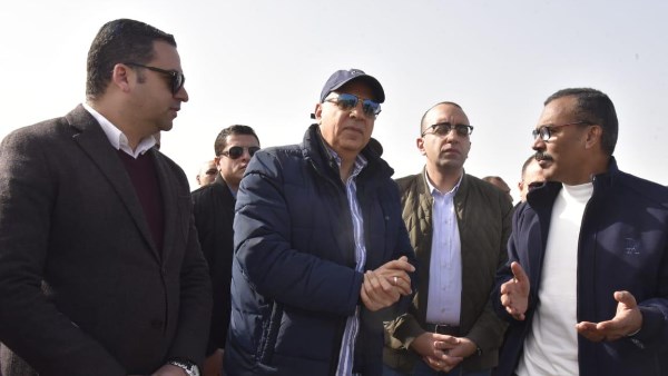 وزير الموارد المائية و الري ونائب محافظ بورسعيد يتفقدان أعمال التطهير وتطوير محطة رفع القنطرة غرب وزير الموارد المائية و الري ونائب محافظ بورسعيد يتفقدان أعمال التطهير وتطوير محطة رفع القنطرة غرب