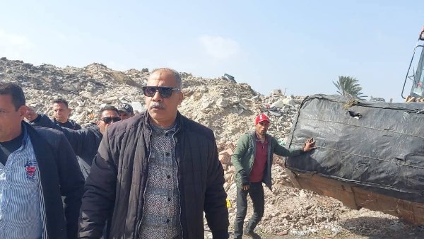 «ضواحى بورسعيد» يُواصل تضييق الخناق على النباشين.. «الوالي» يُداهم مخازن الفرزة|شاهد