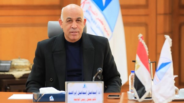 سرعة إعلان النتائج.. تفاصيل مناقشات مجلس عمداء جامعة كفر الشيخ| صور سرعة إعلان النتائج.. تفاصيل مناقشات مجلس عمداء جامعة كفر الشيخ| صور