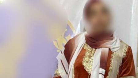 بتجبرهم على تنظيف المنزل.. القبض على سيدة تعدت على أطفال زوجها بالضرب المبرح