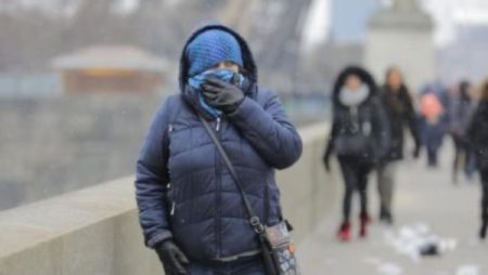 برد قارس ليلا.. تحذير من الأرصاد الجوية: منخفض جوي وأمطار قادمة