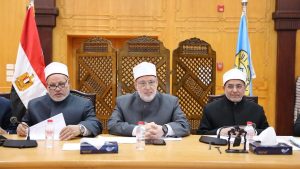 مجلس جامعة الأزهر يدعو طلاب العلم لزيارة معرض الكتاب