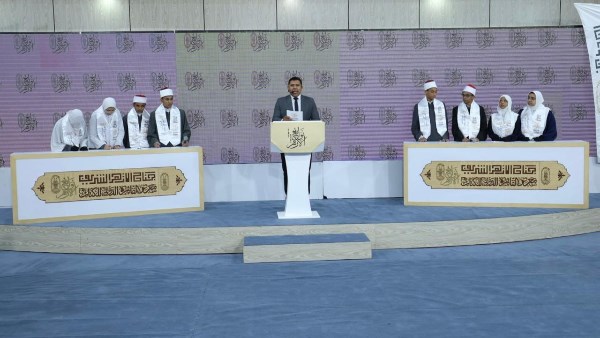 برنامج “نوابغ الأزهر” يواصل حلقاته في معرض القاهرة الدولي للكتاب