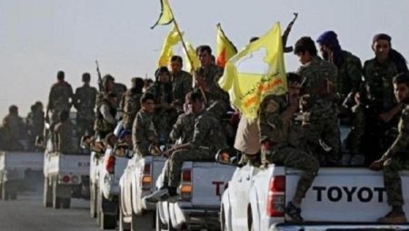 الضغط الأمريكي.. خبير يكشف أسباب تراجع «قسد» في سوريا