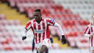 الأهلي يحسم صفقة المهاجم الأنجولي كامويش على سبيل الإعارة حتى نهاية الموسم