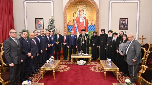 زيارة رئيس مجلس الدولة لـ البابا تواضروس للتهنئة بعيد الميلاد