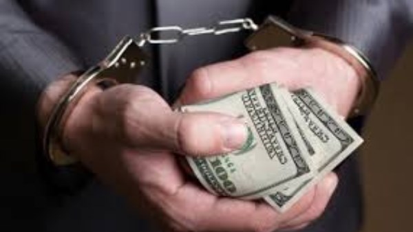 زعموا توريدها للإسعاف.. محاكمة مسؤولين استولوا على معدات قيمتها 5 ملايين جنيه