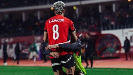 قلق في الأهلي بسبب إمام عاشور