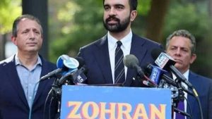 عمدة نيويورك يعارض خطوة ترامب بحق مادورو ويصفها بانتهاك للقانون الدولي