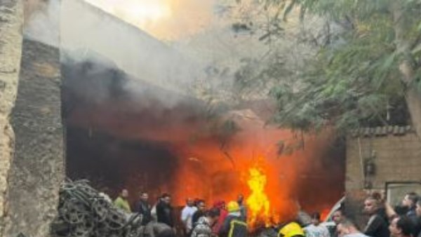 فاجعة في بني سويف.. حريق يلتهم منزلًا بقرية 