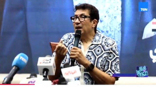 هاني رمزي: أبحث عن نص جيد يليق بعودتي للمسرح مع إلهام شاهين