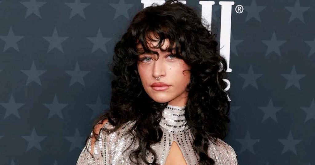 أوديسا أزيون تنسحب من فيلم “Deep Cuts” على A24 بعد رد فعل عنيف: “F *** That، I’m Out”