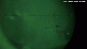 طائرات حربية بريطانية وفرنسية تقصف منشأة يشتبه أنها تابعة لداعش قرب تدمر في سوريا