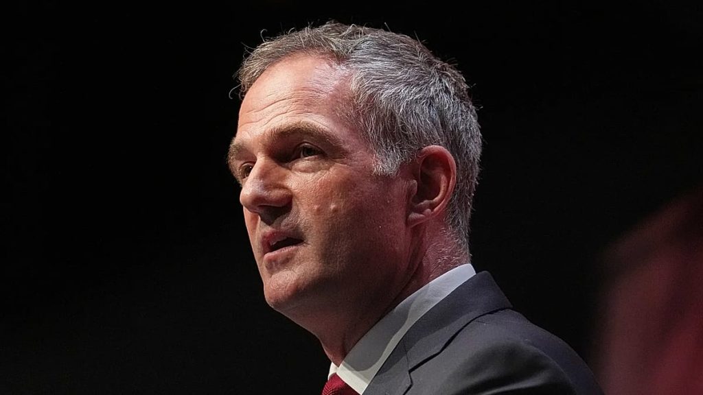 الهجوم البريطاني الساحر على “صنع في أوروبا” مستمر بينما تسعى لندن إلى توثيق العلاقات مع الاتحاد الأوروبي