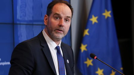 وزير بولندي: روسيا لا تتفاوض بحسن نية