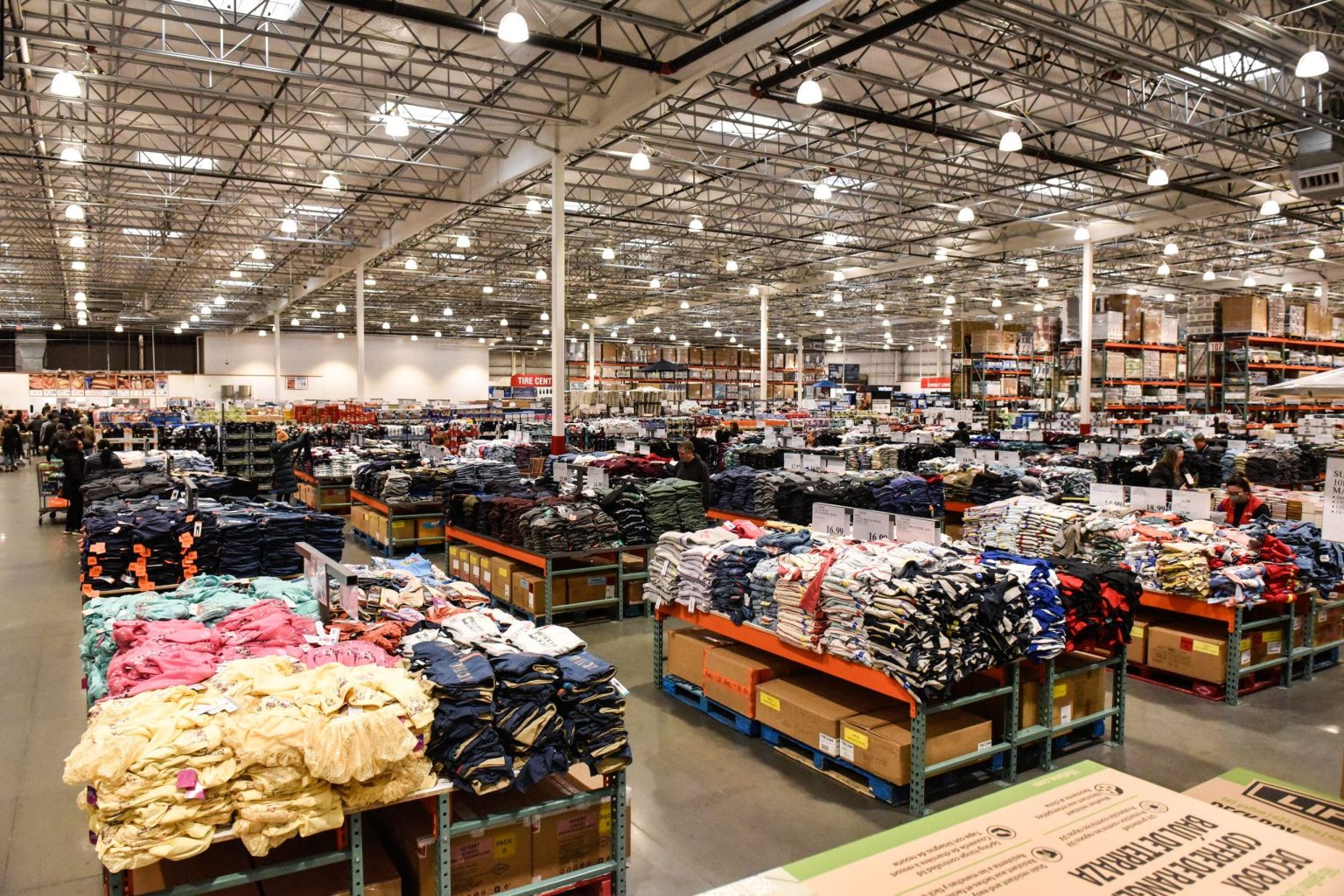 يثير تعاون Costco Nike SB Dunk Low Kirkland جنون إعادة البيع عبر الإنترنت