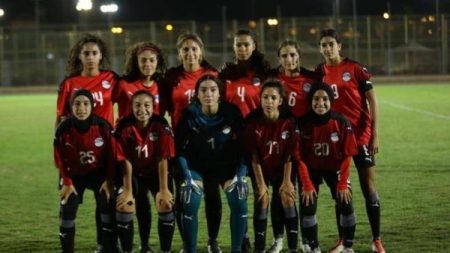 التعادل السلبي يسيطر على الشوط الأول لمنتخب مصر للشابات وبنين