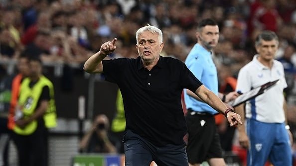 مورينيو في المستشفى قبل مباراة بنفيكا ضد ريال مدريد