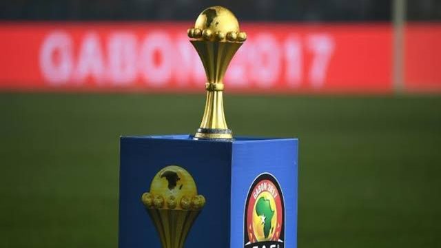 اتحاد الكرة يتلقى خطاب وزارة الرياضة بشأن استضافة مصر أمم إفريقيا 2032 أو 2036 اتحاد الكرة يتلقى خطاب وزارة الرياضة بشأن استضافة مصر أمم إفريقيا 2032 أو 2036